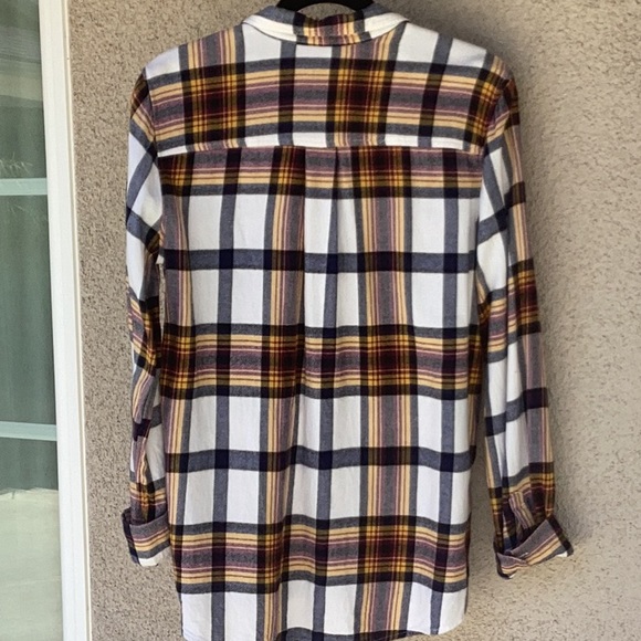 Express Flannel Plaid Top - Picture 3 of 10